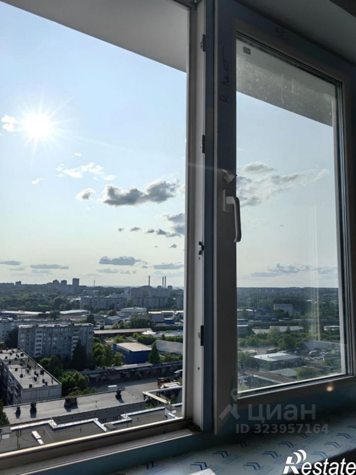 3-комн квартира ул А.Горбуновой, 31,  д. 31