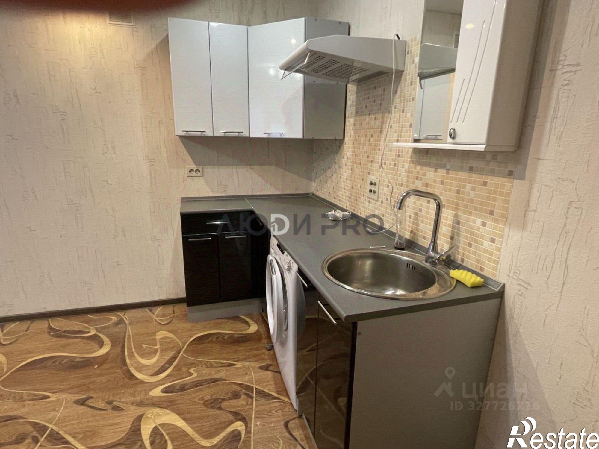 Купить комнату за 999 000 рублей на улица Кирова, 28