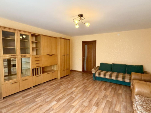 Продажа 2-комн квартиры Ивана Попова ул, 10 к 1