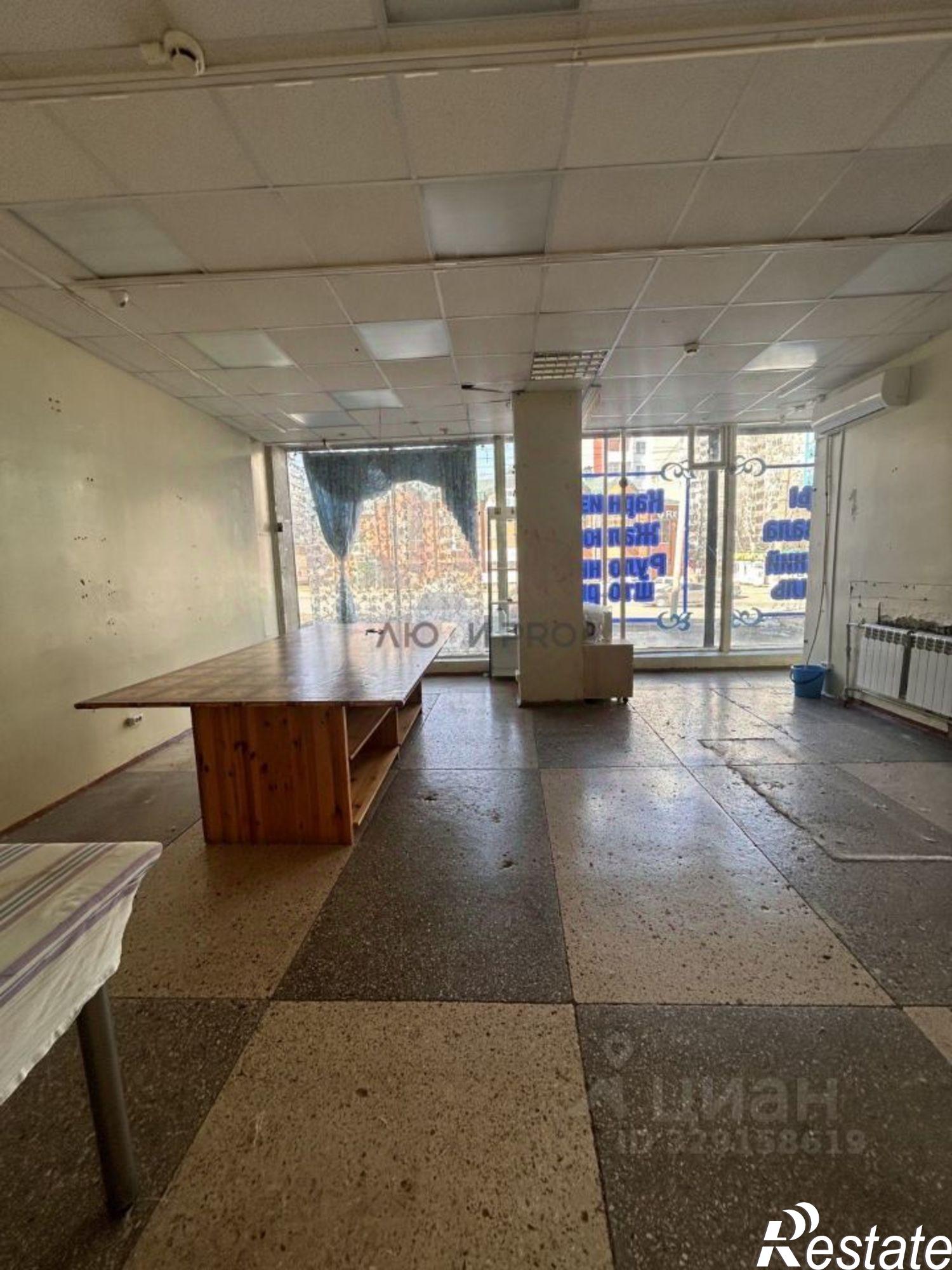 Купить торговое помещение за 24 994 700 рублей на ул Щорса, 26
