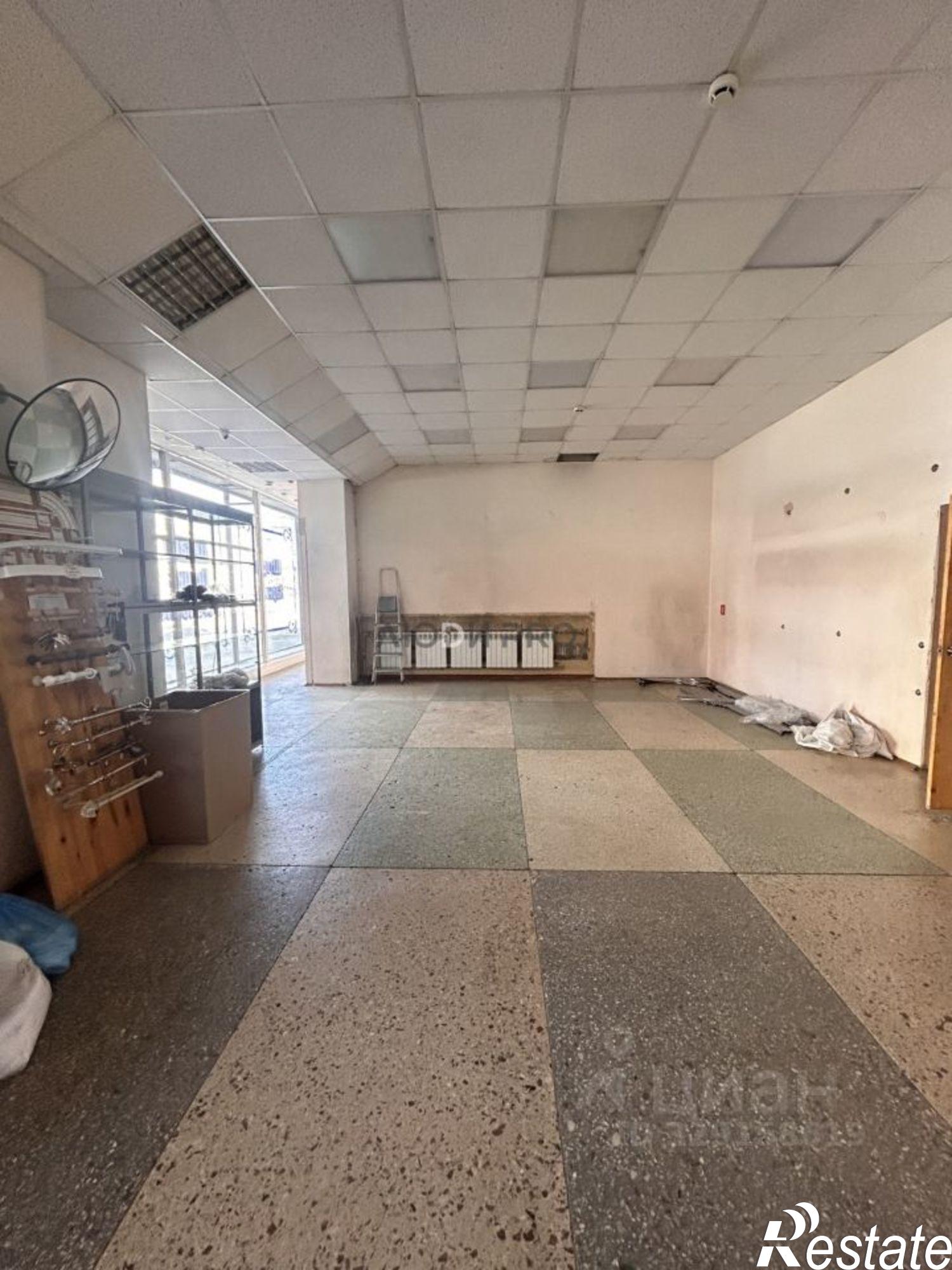 Купить торговое помещение за 24 994 700 рублей на ул Щорса, 26