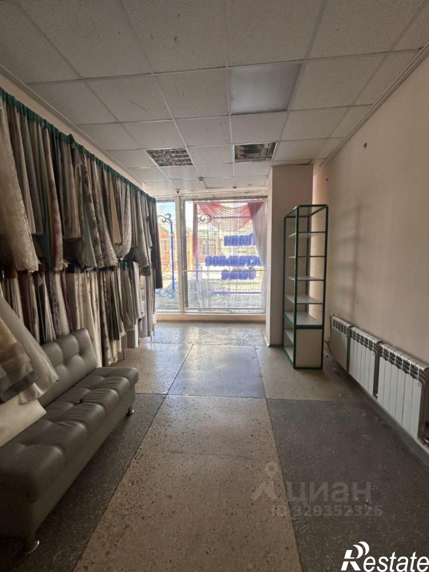Купить торговое помещение за 24 994 700 рублей на улица Щорса