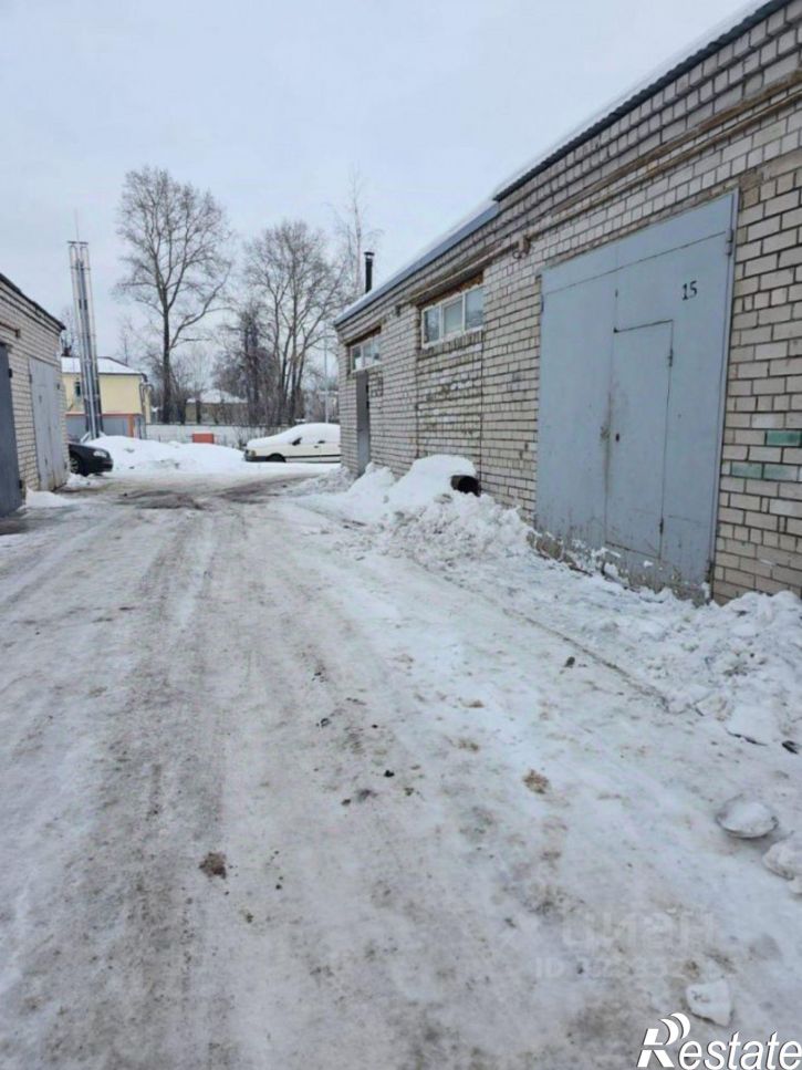 Гараж/парковка улица Есенина, 13Г,  д. 13Г