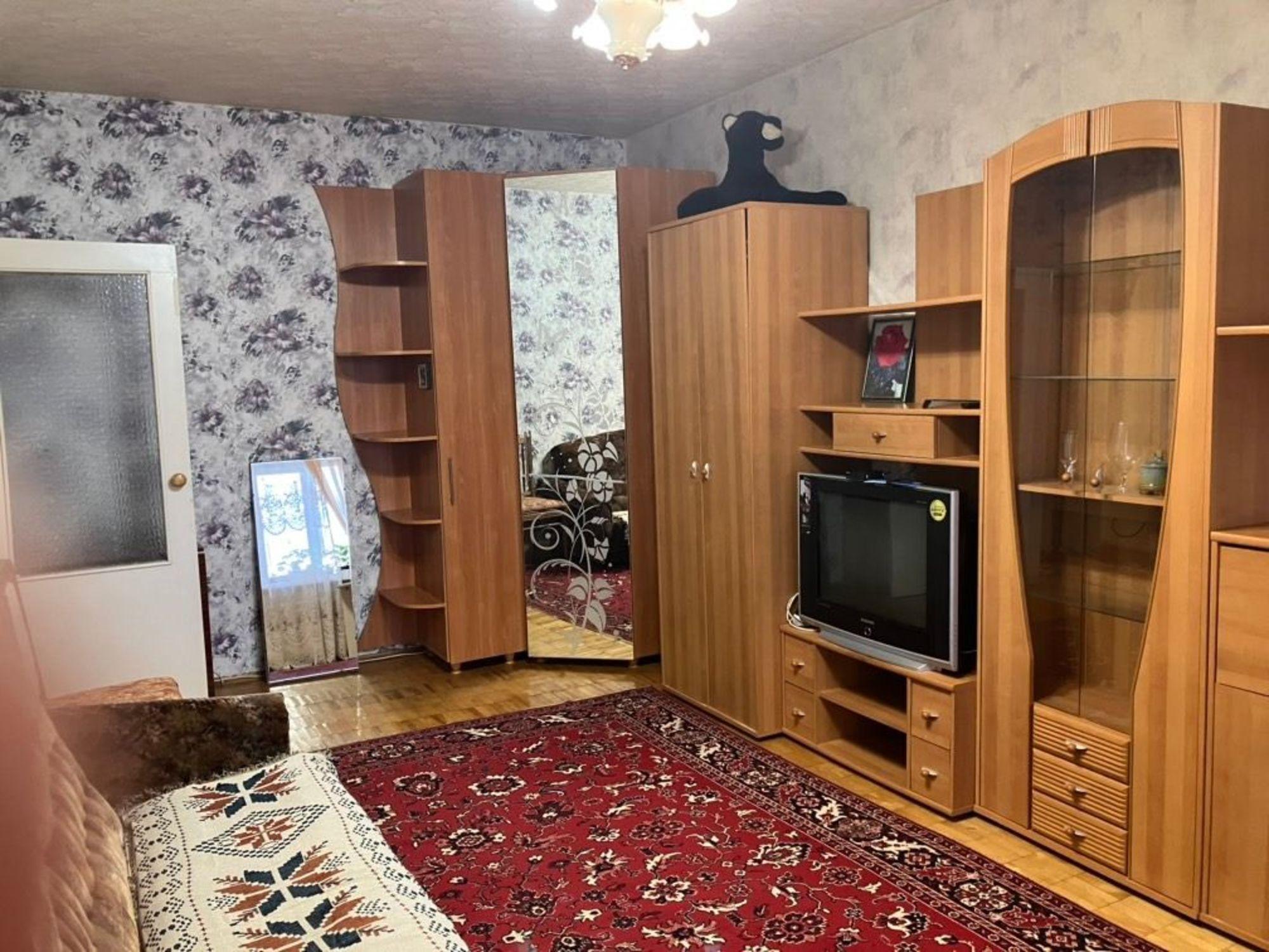 Сдать квартиру за 30 000 рублей на Ленина ул, 64