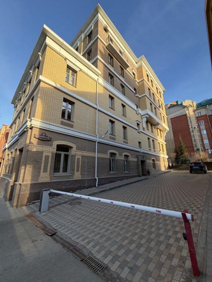 3-комн квартира Орловская ул, 16