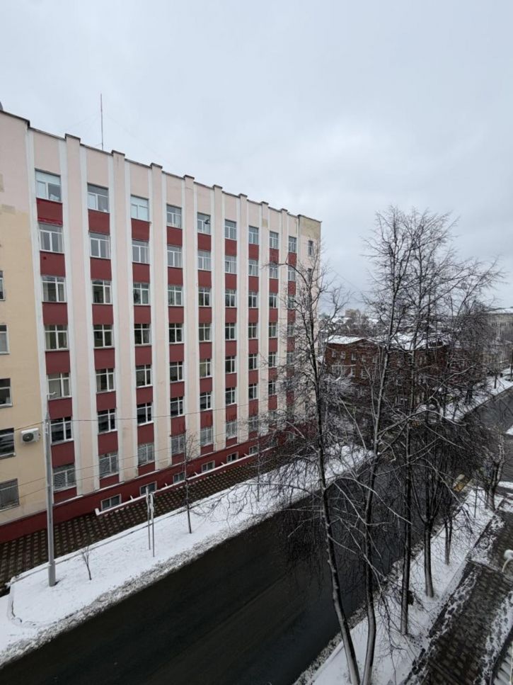 3-комн квартира Карла Либкнехта ул, 71