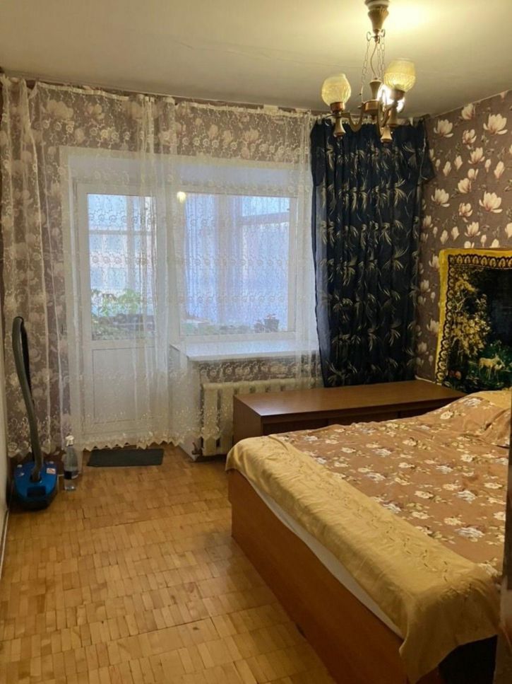 3-комн квартира Ленина ул, 64