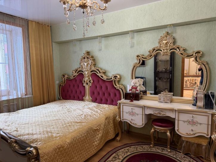 3-комн квартира Карла Либкнехта ул, 71