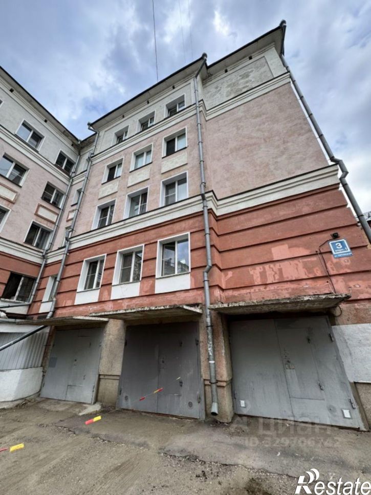 Гараж/парковка ул Пятницкая, 3 1,  д. 3 1,  к. 1