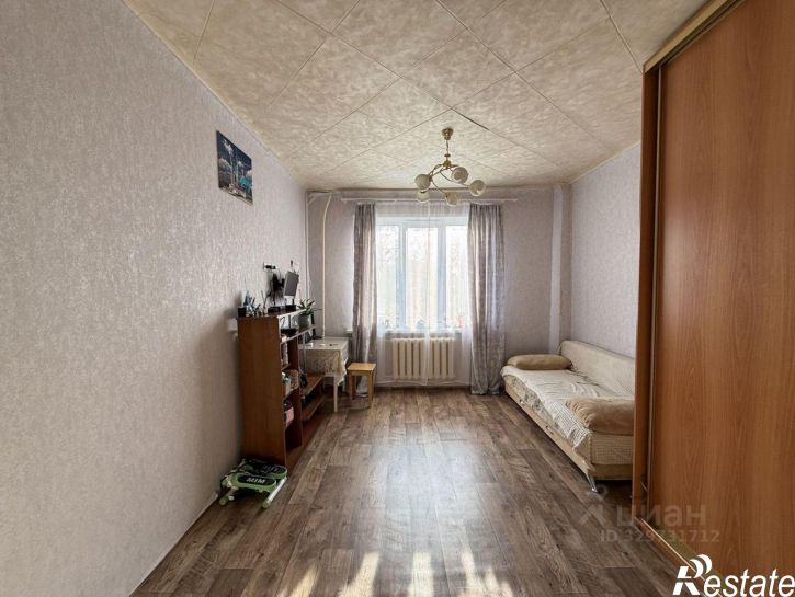 3-комн квартира улица КУТШО, 4,  д. 4