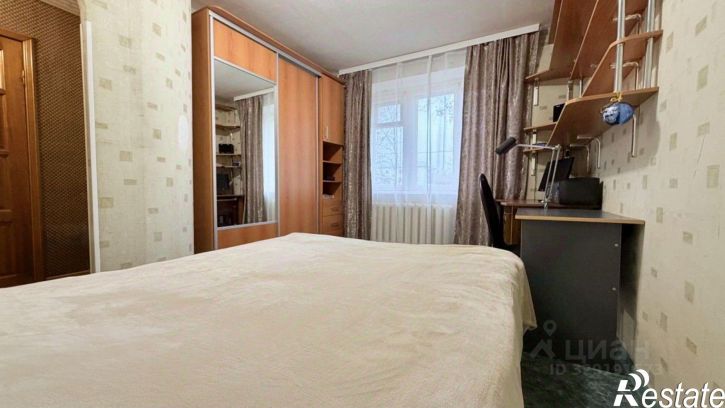 1-комн квартира ул Защитников Отечества, 151,  д. 151