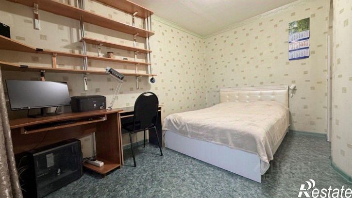 1-комн квартира ул Защитников Отечества, 151,  д. 151