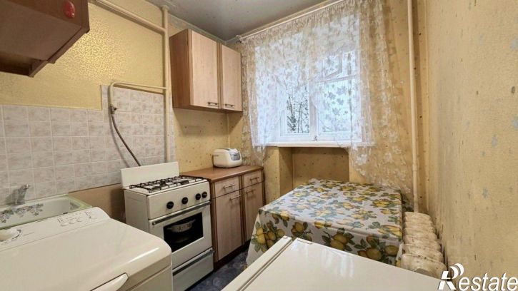 1-комн квартира ул Защитников Отечества, 151,  д. 151