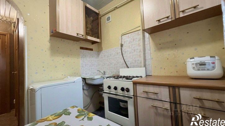 1-комн квартира ул Защитников Отечества, 151,  д. 151
