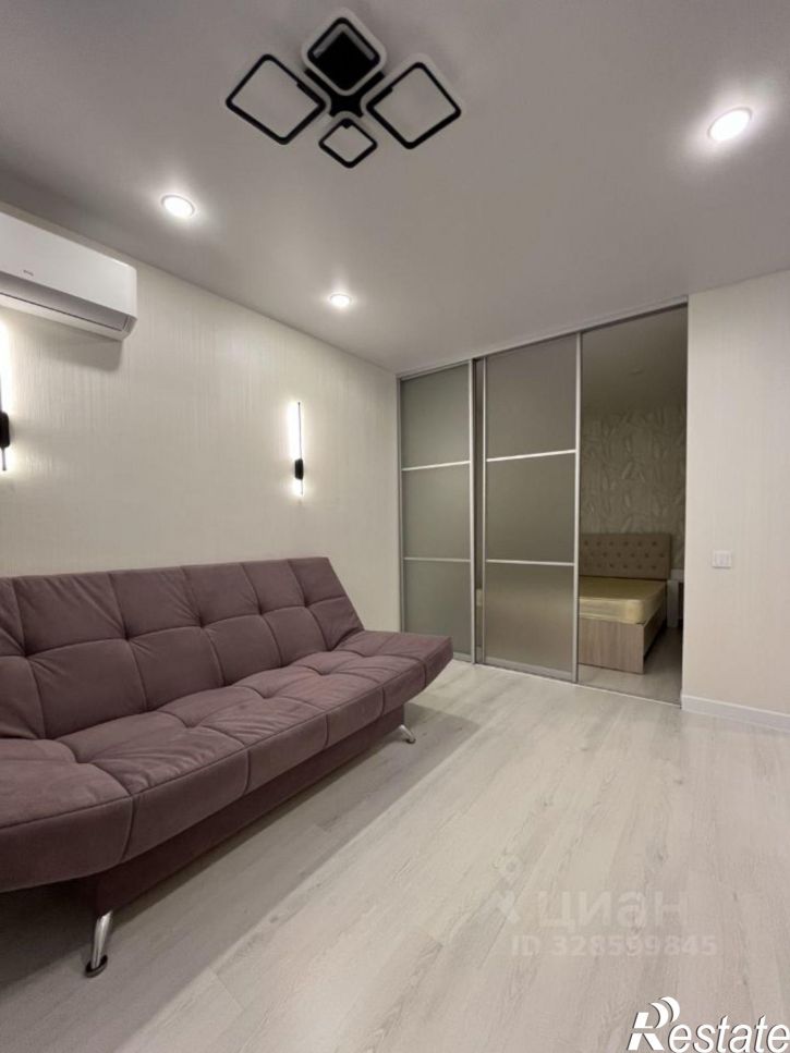 1-комн квартира улица Маклина, 60А,  д. 60А