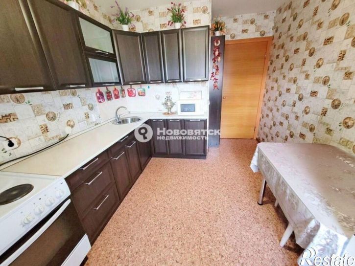2-комн квартира ул Восьмого марта, 4,  д. 4