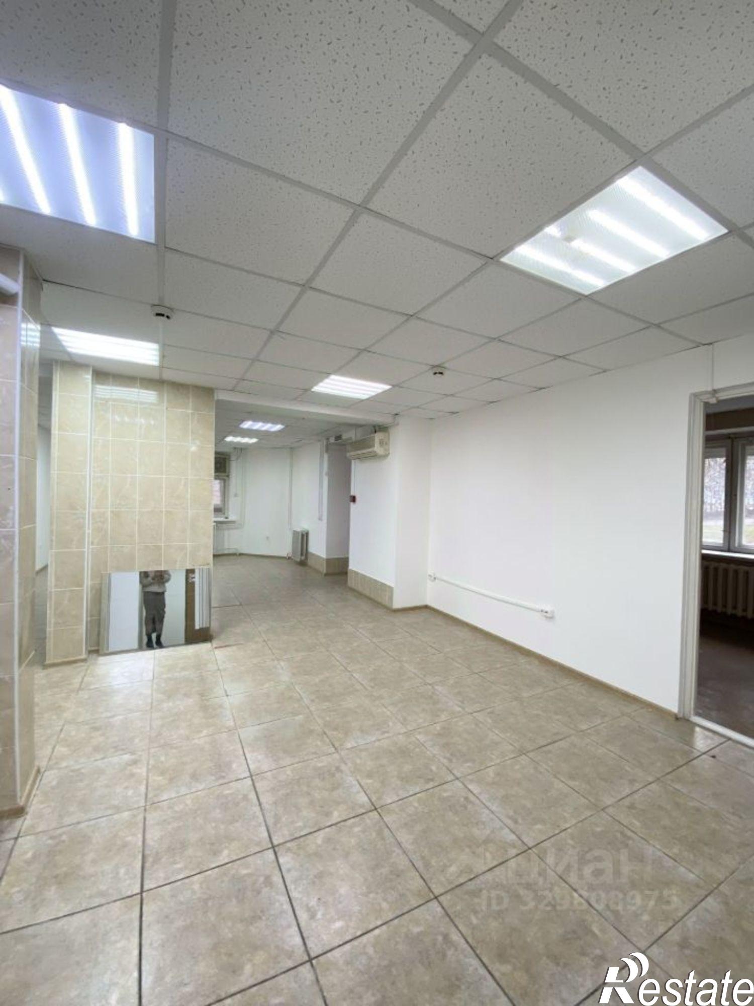Купить офис, помещение под офис за 6 600 060 рублей на улица Опарина, 5А