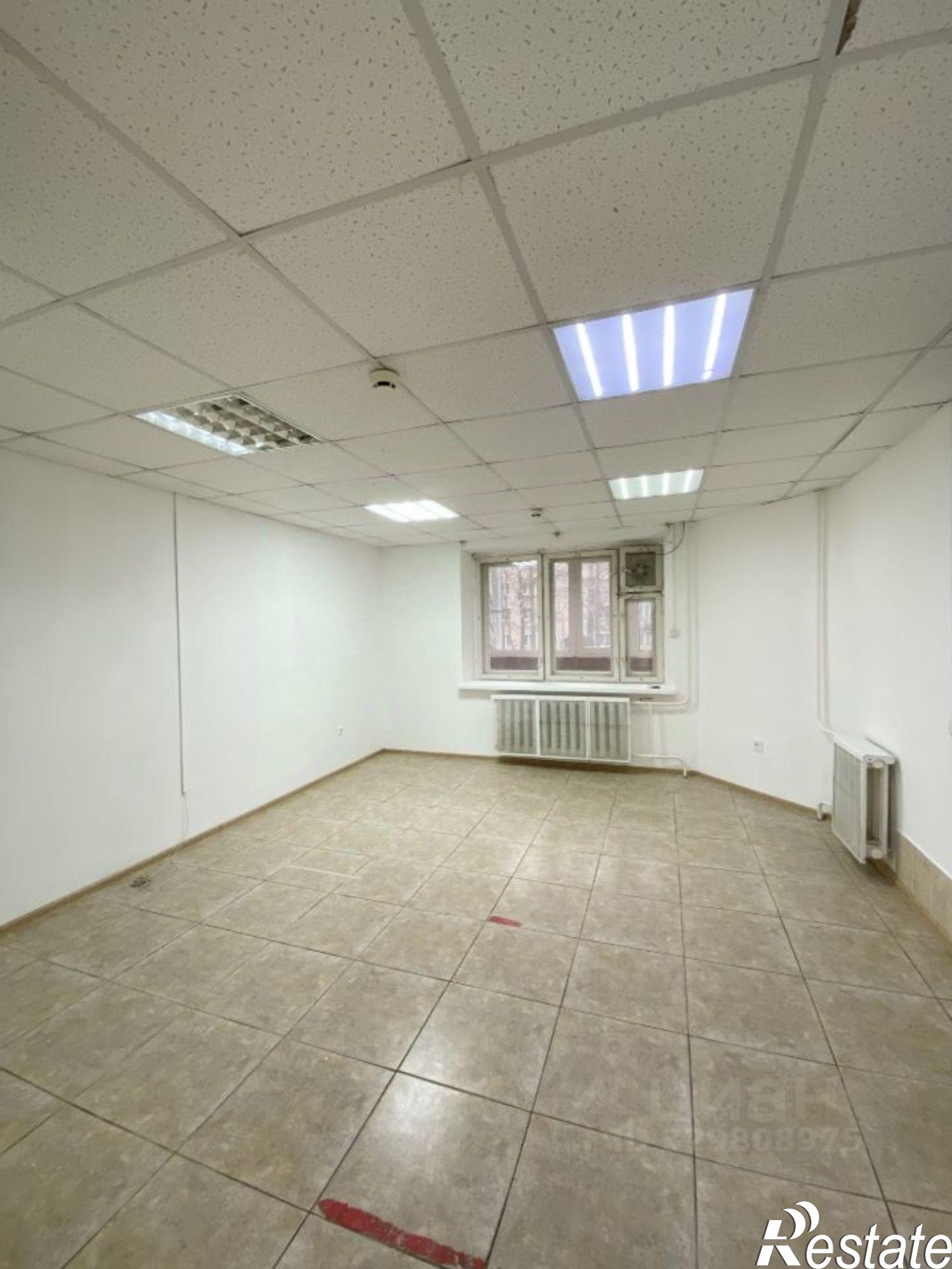 Купить офис, помещение под офис за 6 600 060 рублей на улица Опарина, 5А