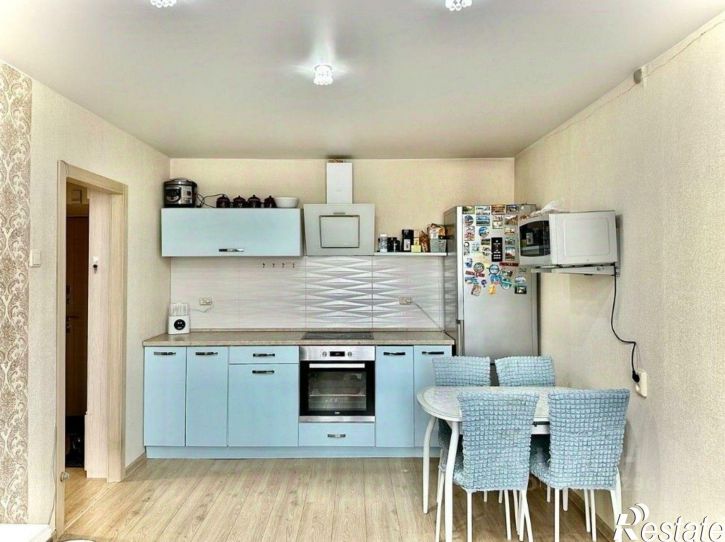 2-комн квартира пр-кт Строителей, 11,  д. 11