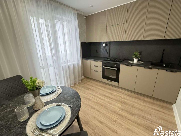 2-комн квартира ул Екатерины Кочкиной, 8 3,  д. 8 3,  к. 3