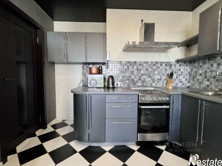 3-комн квартира ул Павла Корчагина, 232,  д. 232