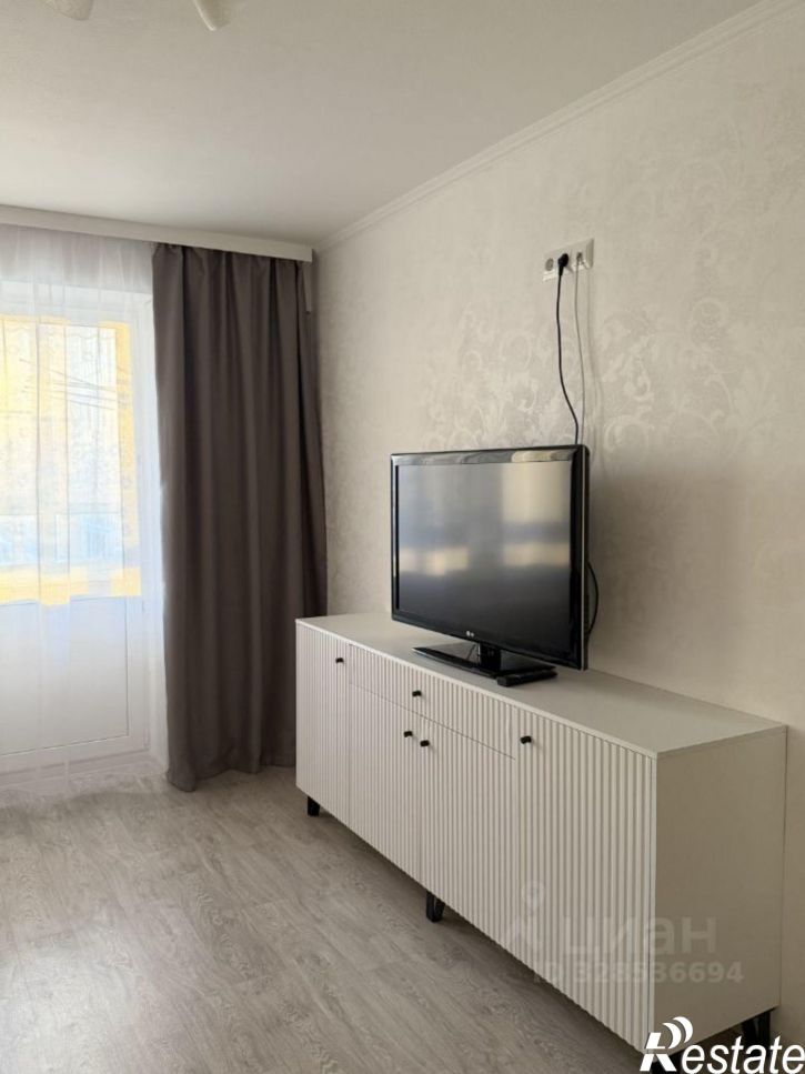 1-комн квартира улица Азина, 15,  д. 15