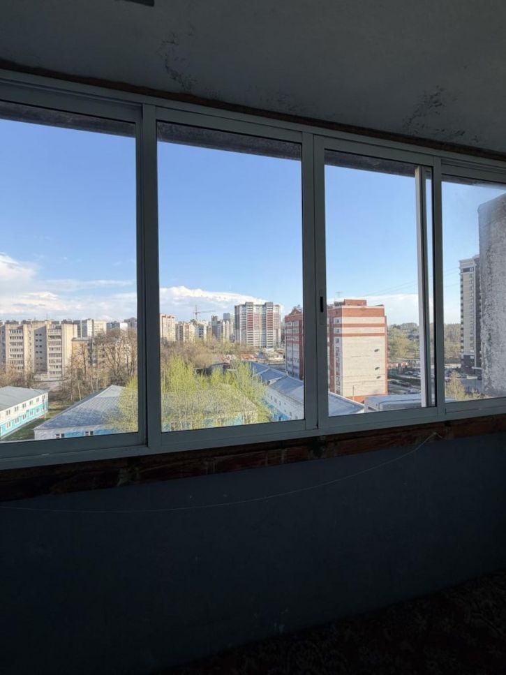 2-комн квартира Блюхера ул, 32