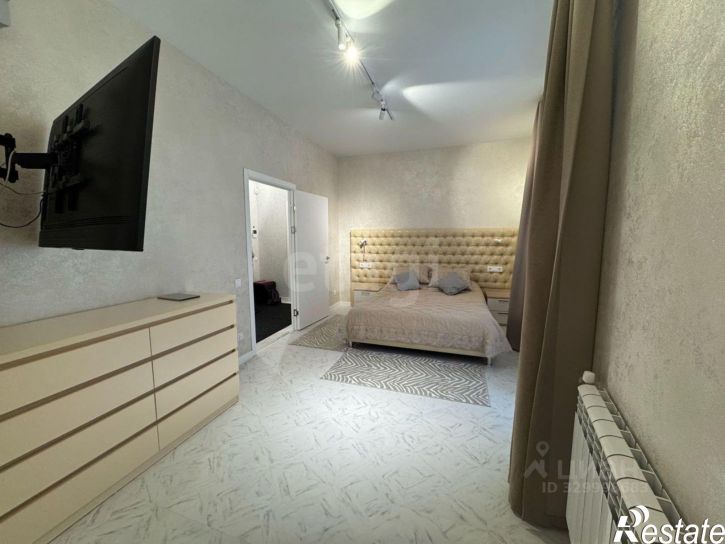 2-комн квартира Никитская улица, 110В,  д. 110В