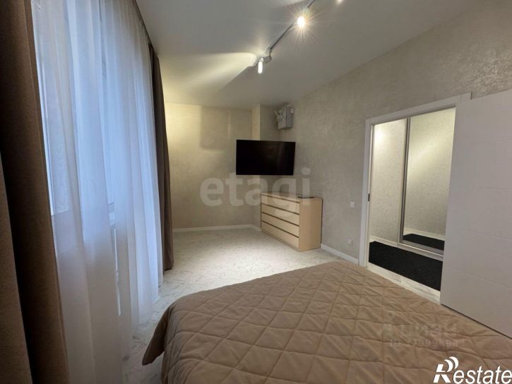 2-комн квартира Никитская улица, 110В,  д. 110В