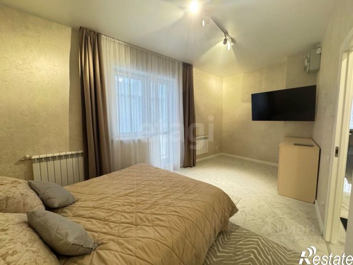 2-комн квартира Никитская улица, 110В,  д. 110В
