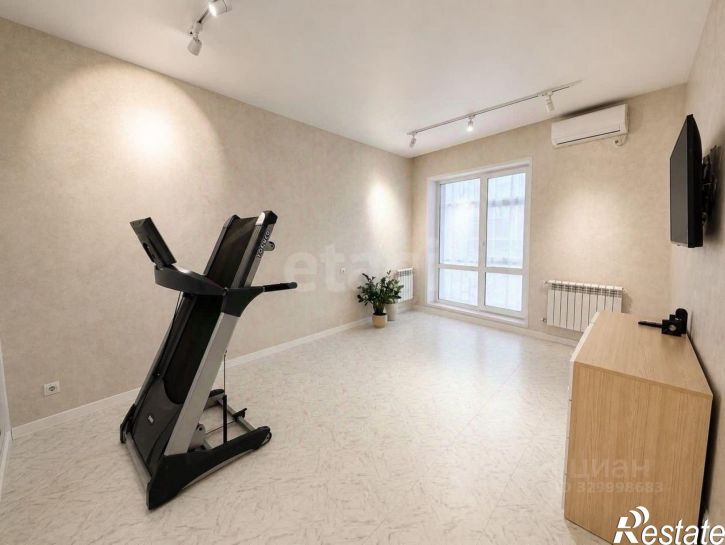 2-комн квартира Никитская улица, 110В,  д. 110В