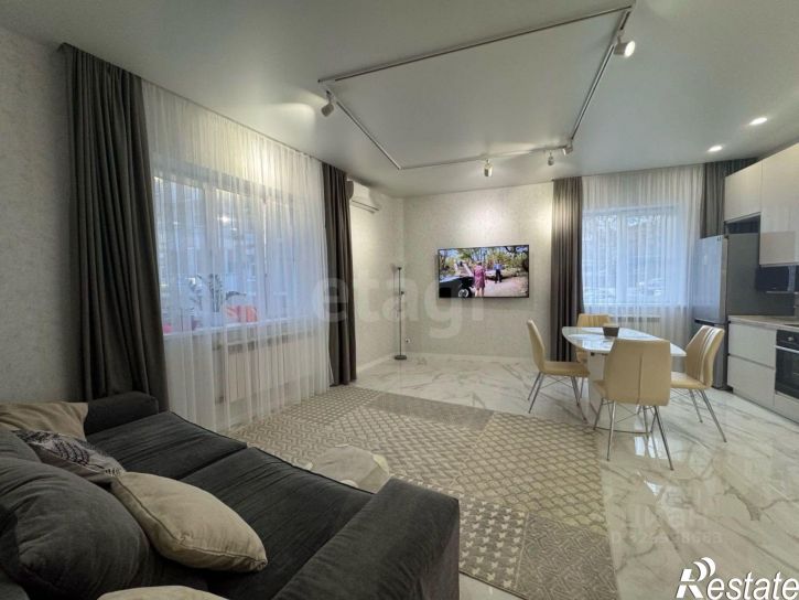 2-комн квартира Никитская улица, 110В,  д. 110В