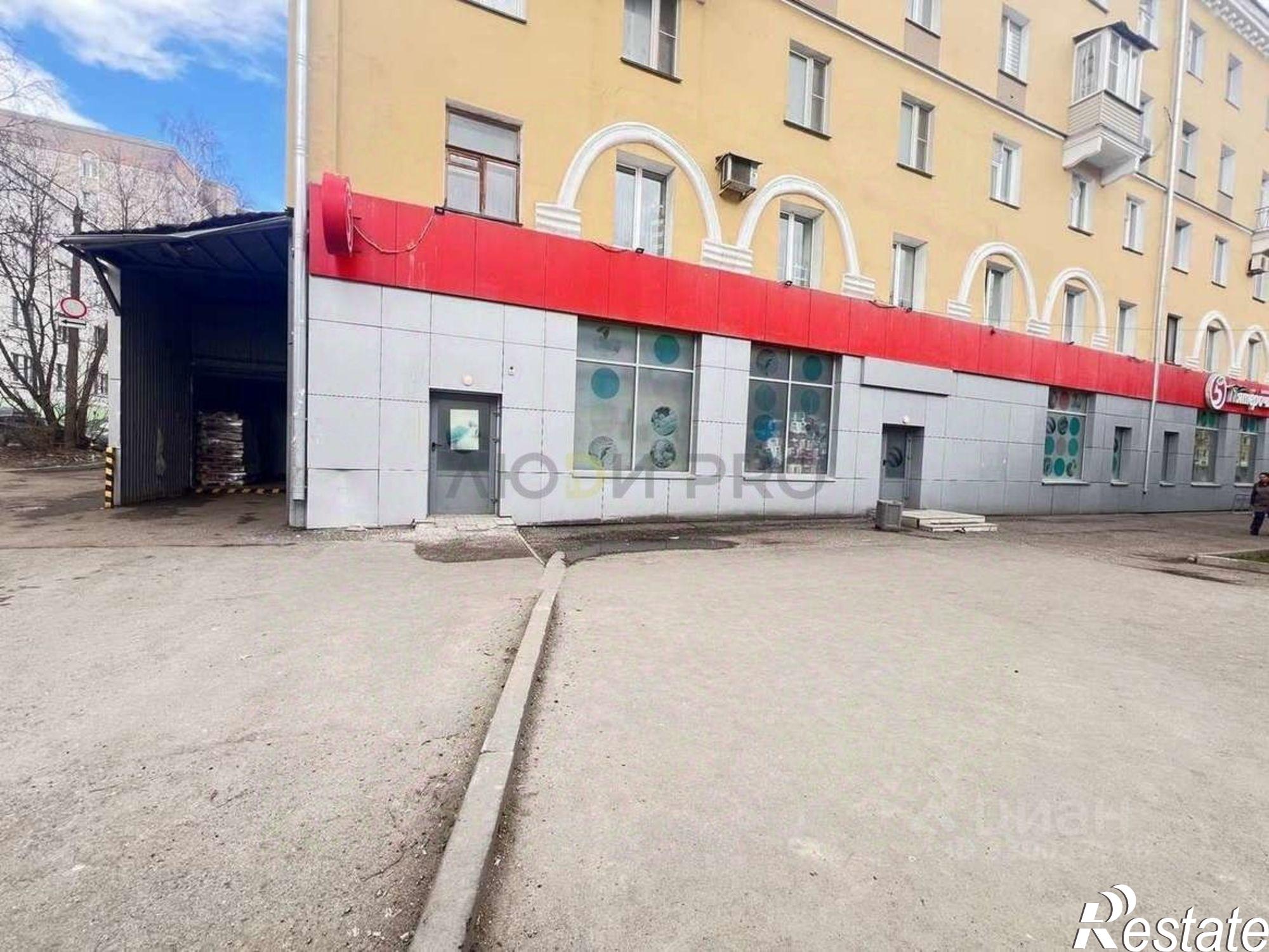 Купить торговое помещение за 85 941 200 рублей на ул Владимирская, 45