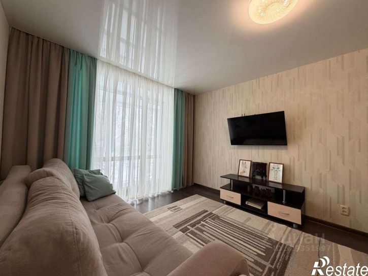2-комн квартира улица Ивана Попова, 30А,  д. 30А