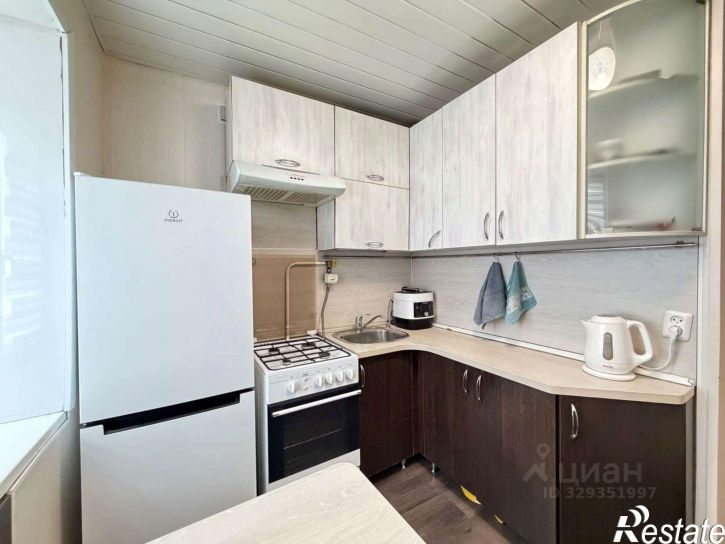 2-комн квартира улица Ивана Попова, 30А,  д. 30А