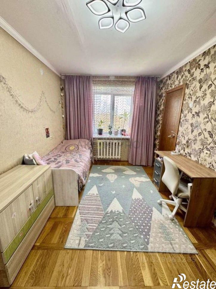 3-комн квартира ул Опарина, 7А,  д. 7А