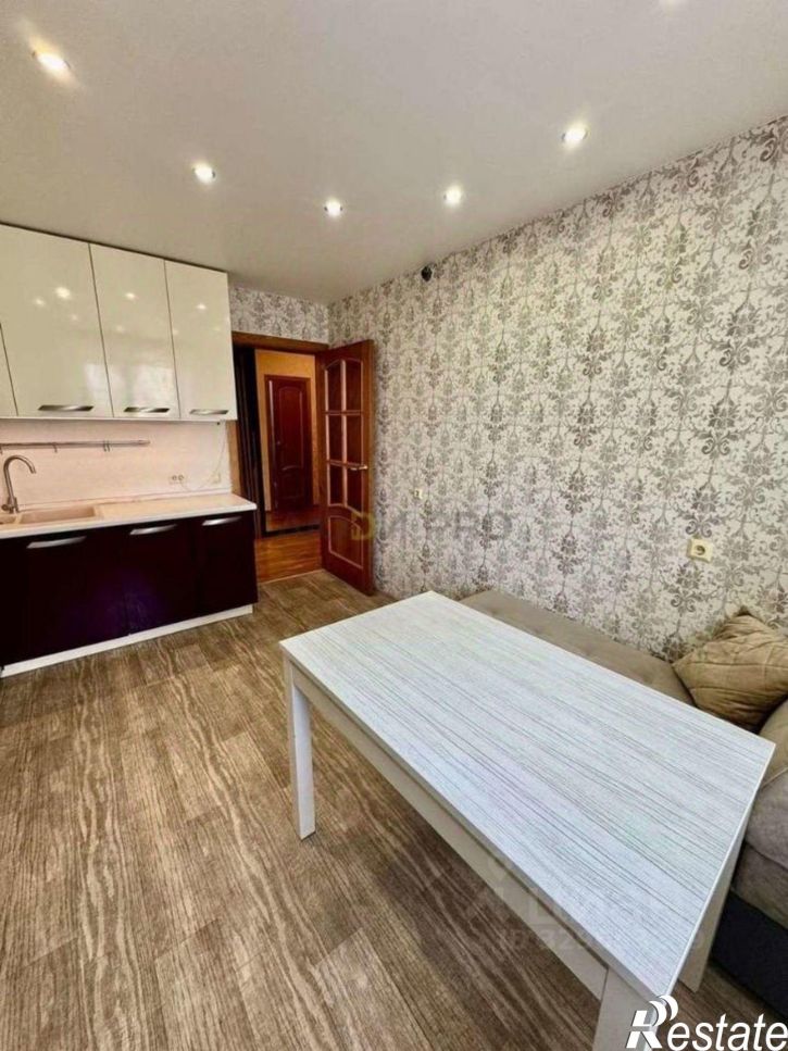 3-комн квартира ул Опарина, 7А,  д. 7А
