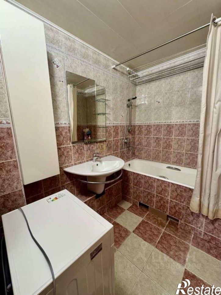3-комн квартира ул Опарина, 7А,  д. 7А
