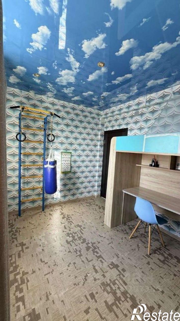 3-комн квартира ул Мостовицкая, 12,  д. 12