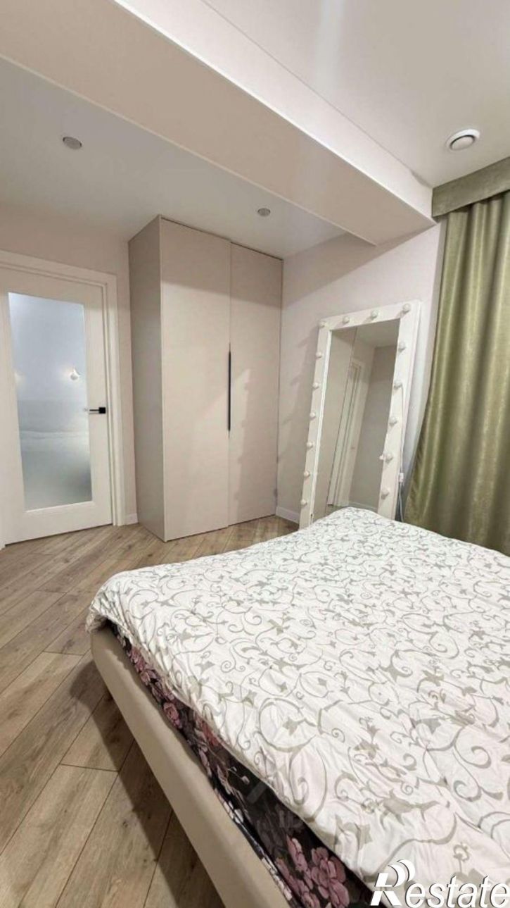 3-комн квартира ул Анжелия Михеева, 18а,  д. 18а