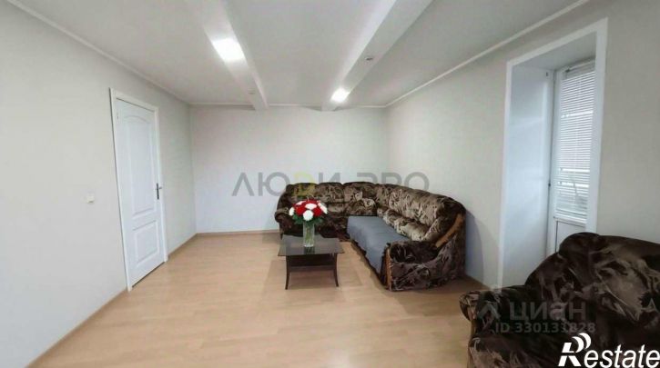 3-комн квартира ул Защитников Отечества, 107,  д. 107