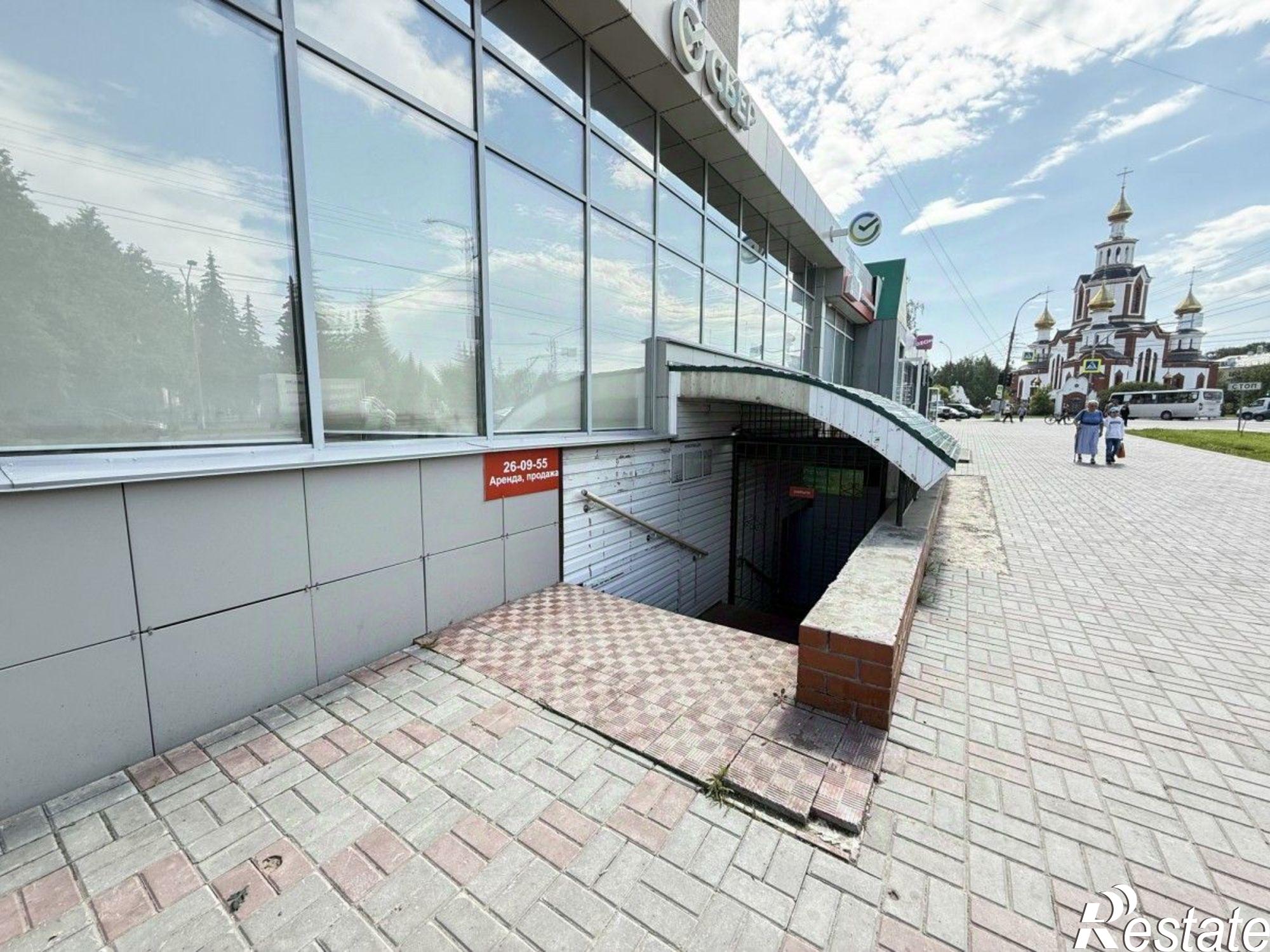 Купить торговое помещение за 12 300 200 рублей на ул Лепсе, 62