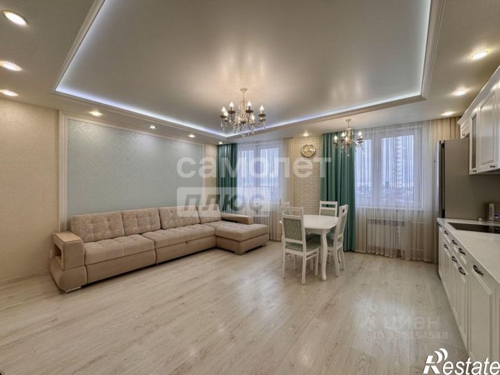 3-комн квартира улица Калинина, 40,  д. 40