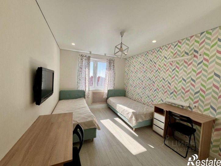 3-комн квартира улица Ивана Попова, 89,  д. 89