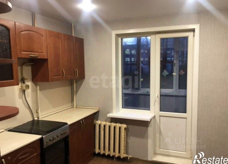 3-комн квартира улица Опарина, 24,  д. 24