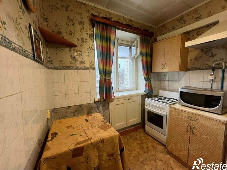 2-комн квартира улица Ивана Попова, 24,  д. 24
