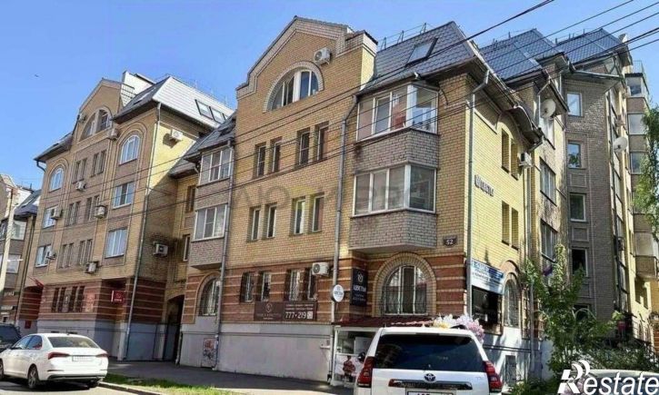 3-комн квартира Орловская улица, 52,  д. 52