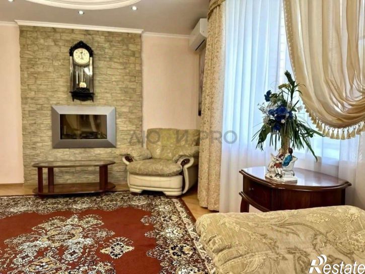 3-комн квартира Орловская улица, 52,  д. 52