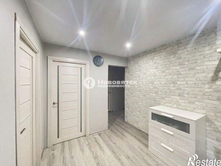 3-комн квартира проспект Строителей, 13,  д. 13