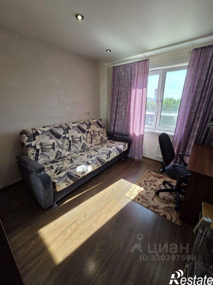 2-комн квартира ул Павла Корчагина, 240 1,  д. 240 1,  к. 1